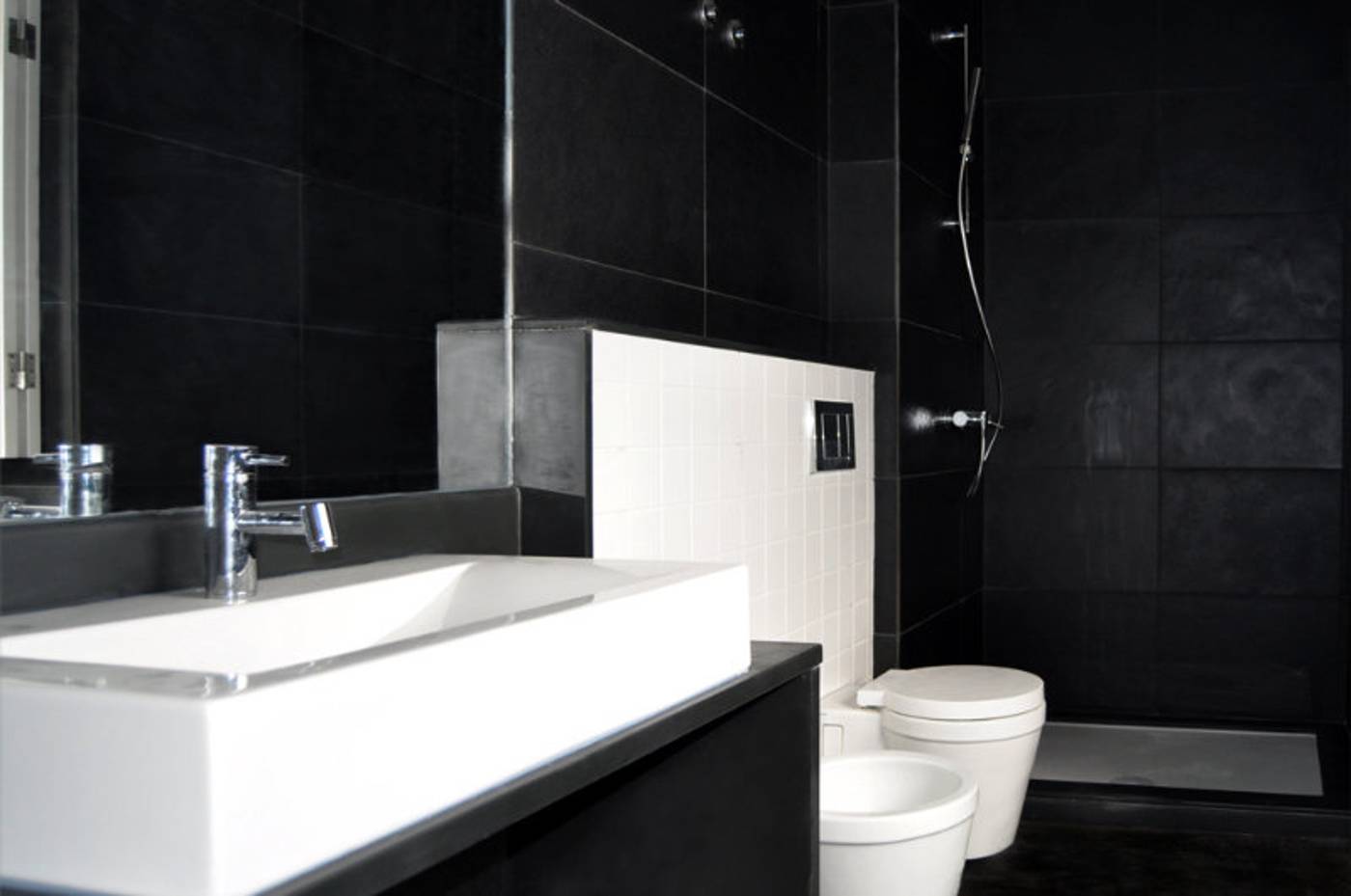 Hello-Lisbon-Santa-Apolonia-Apartments-Room-24