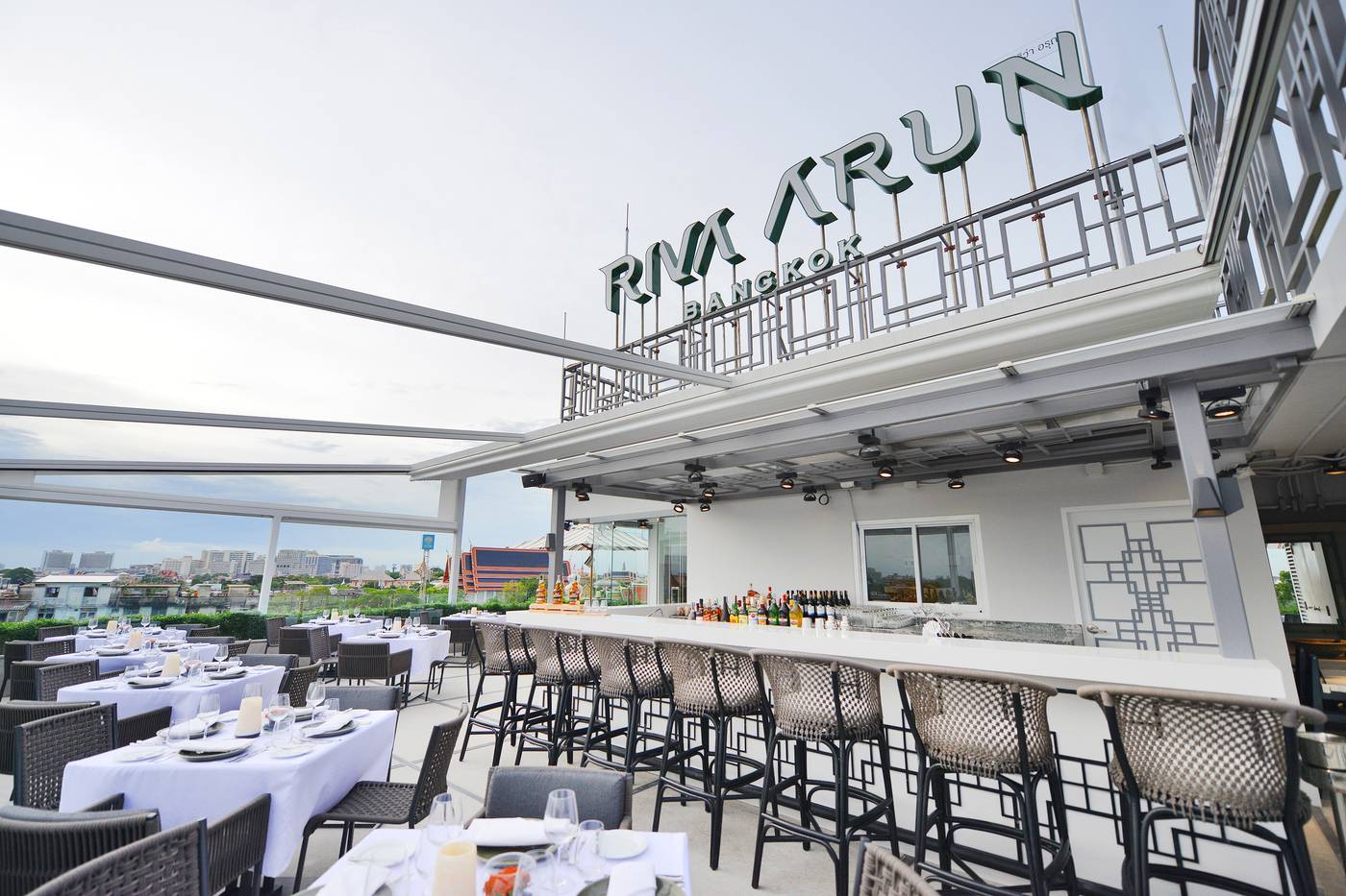 Riva-Arun-Bangkok-Bar-20