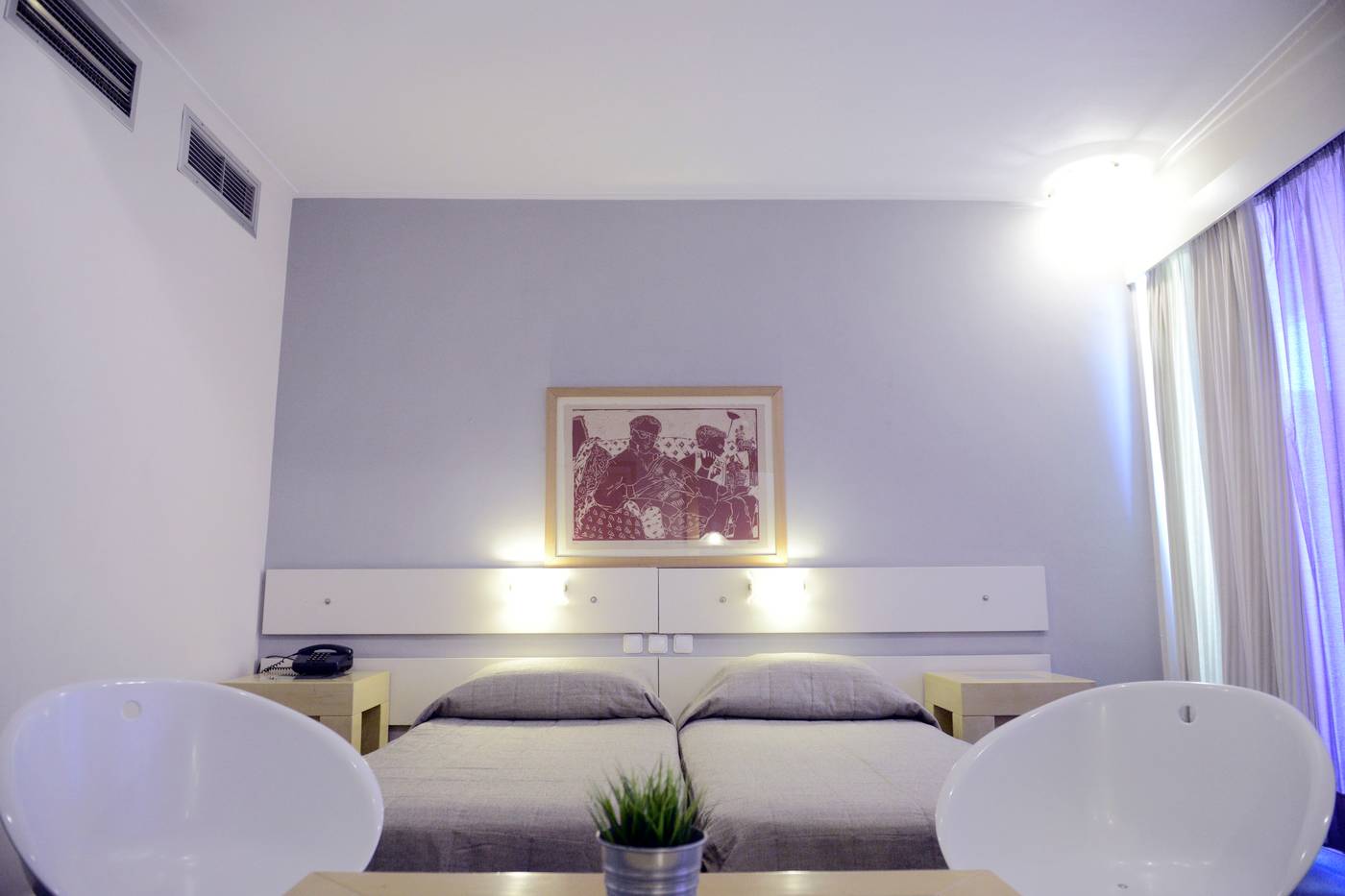 Dorian-Inn--Sure-Hotel-Collection-by-Best-Western-Room-39