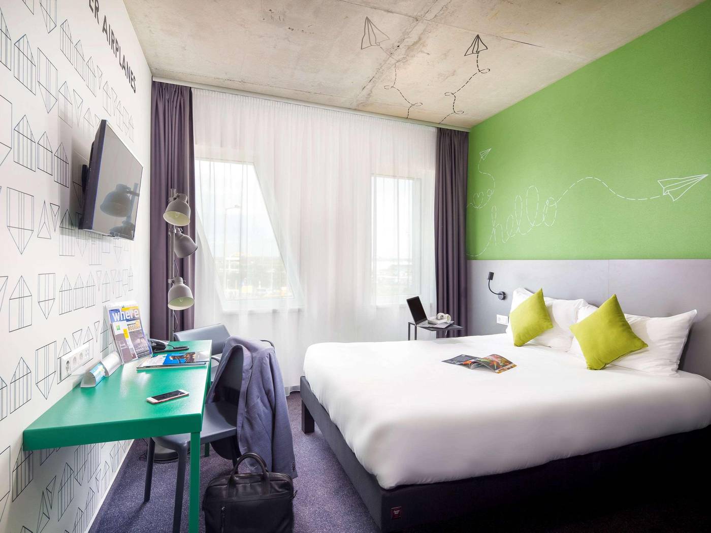 ibis-Styles-Budapest-Airport-Room-27