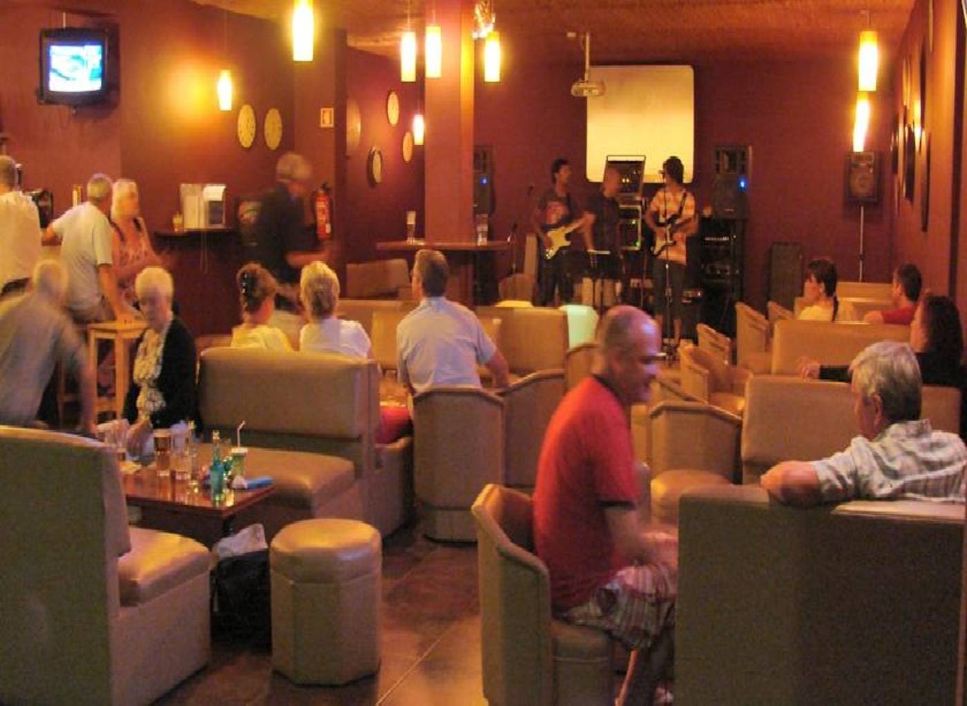 Clube-Alvorferias-Bar-26