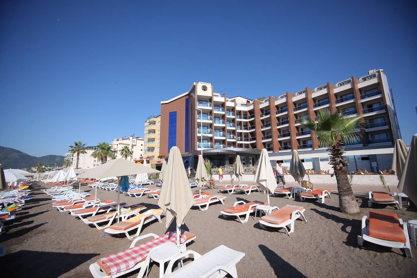 Mehtap-Beach-General-view-4