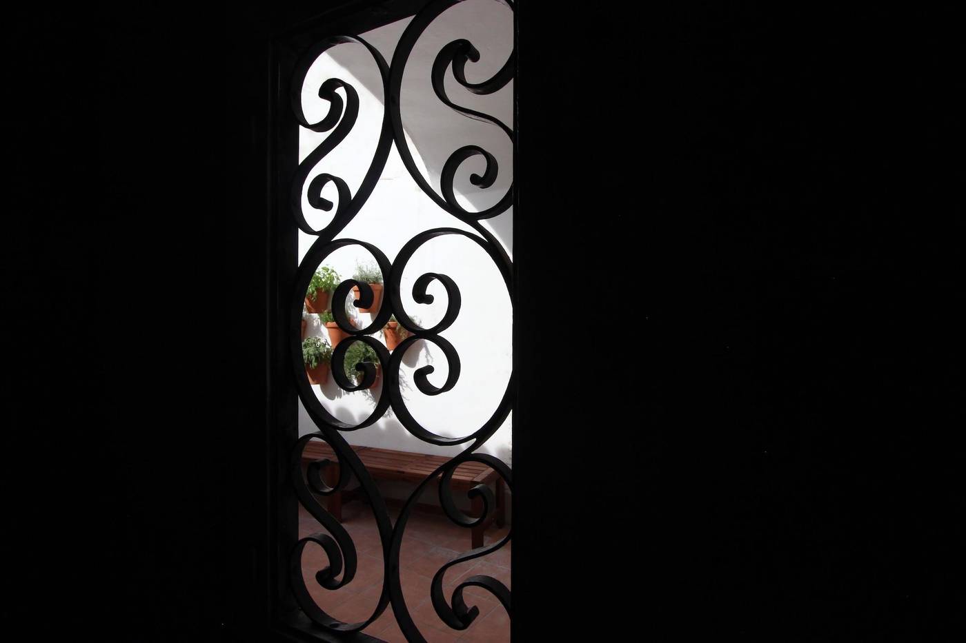 Lavradores-Boutique-Guesthouse-Lobby-42