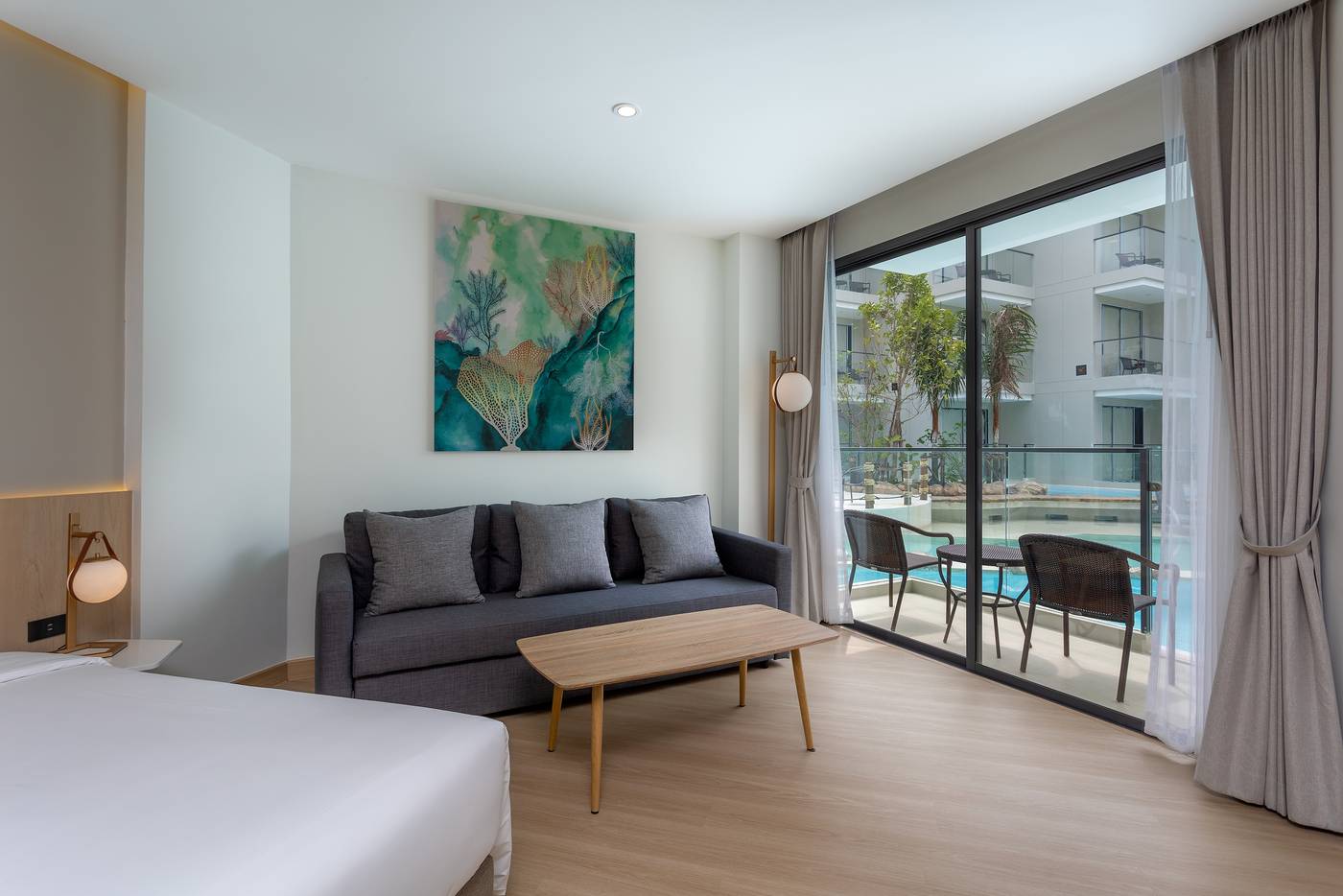 Phuket-Emerald-Beach-Resort-Room-34