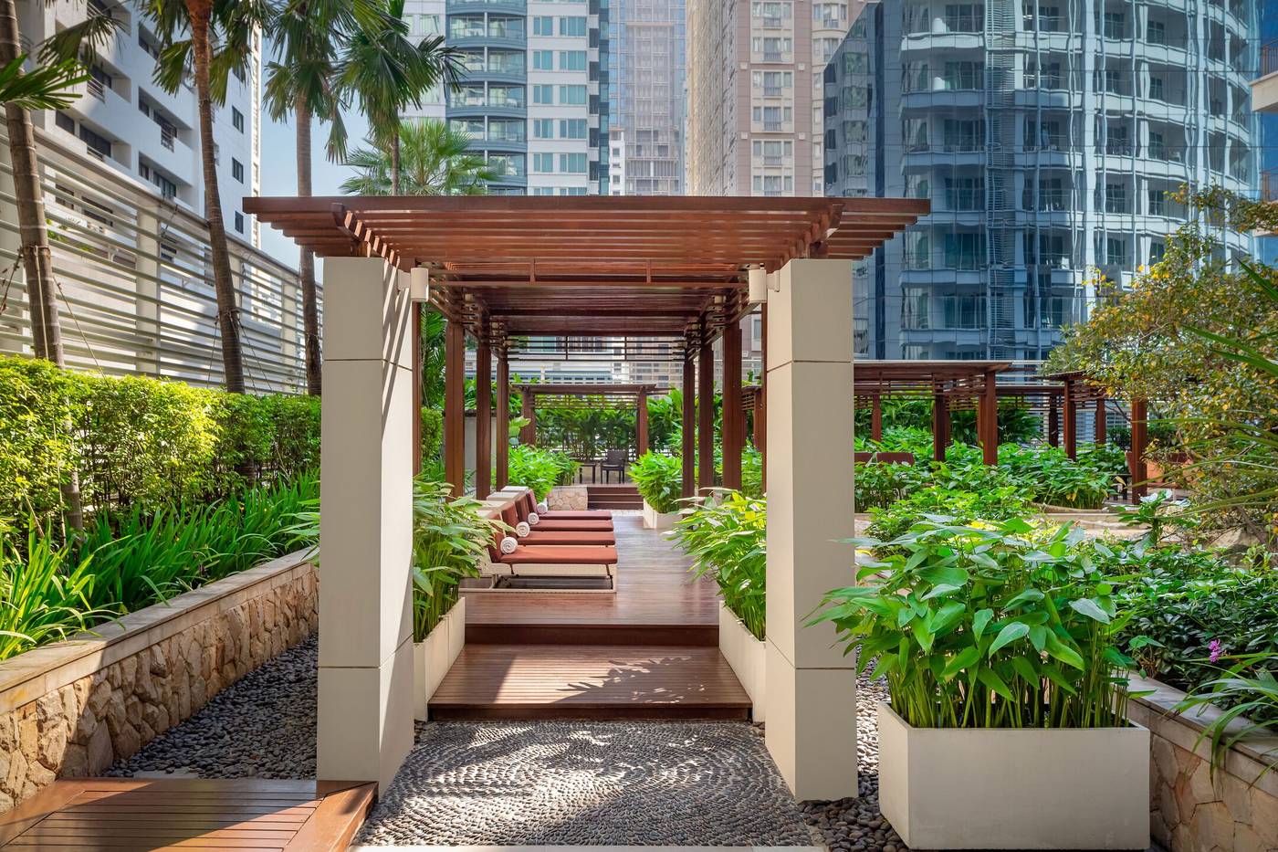 Dusit Suites Hotel Ratchadamri, Bangkok-Thailand-Bangkok-General view-2