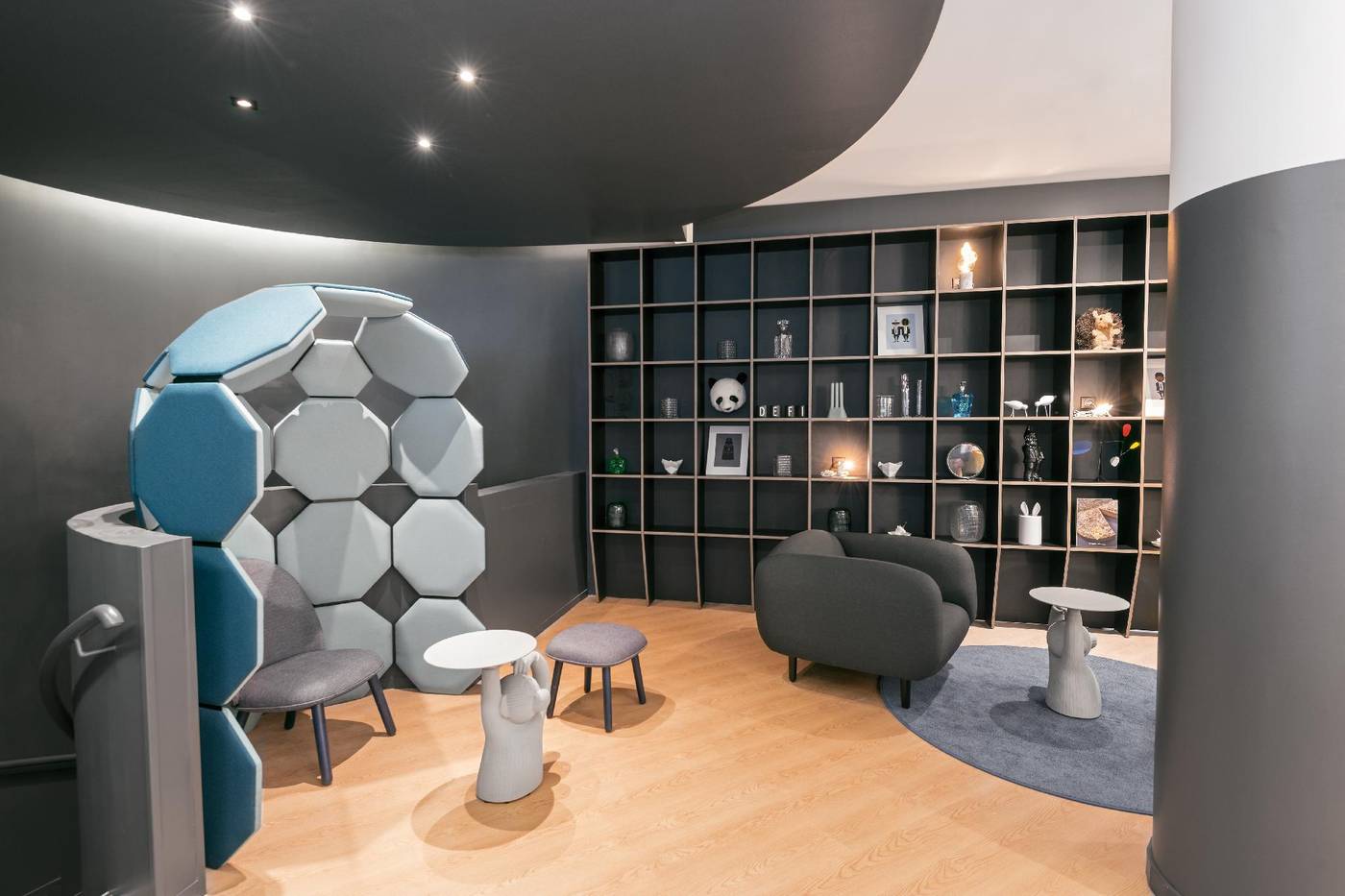 Novotel-Marne-La-Vallee-Noisy-Lobby-6