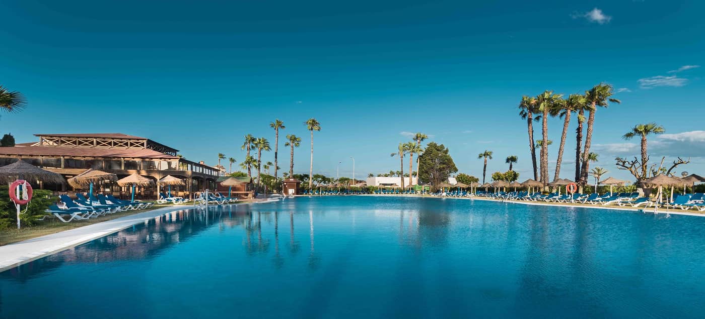 Ilunion-Islantilla-Pool-2