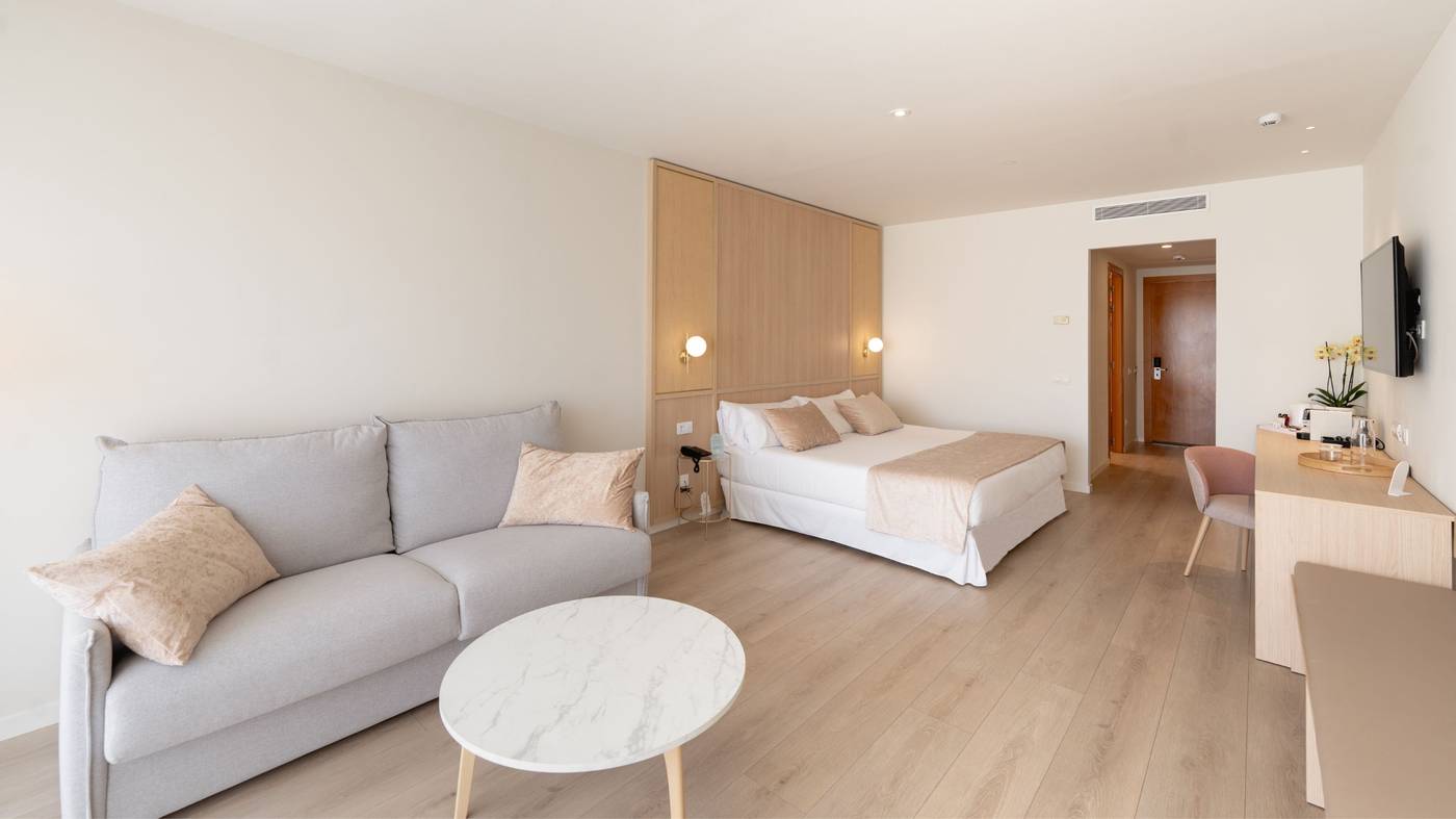 09.09.25 Hotel RH Ifach