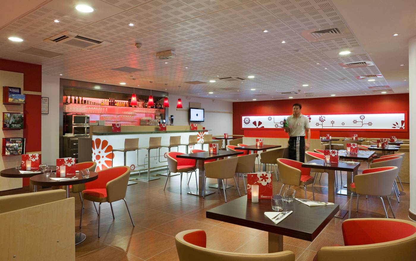 Ibis-Paris-Montmartre-Bar-28