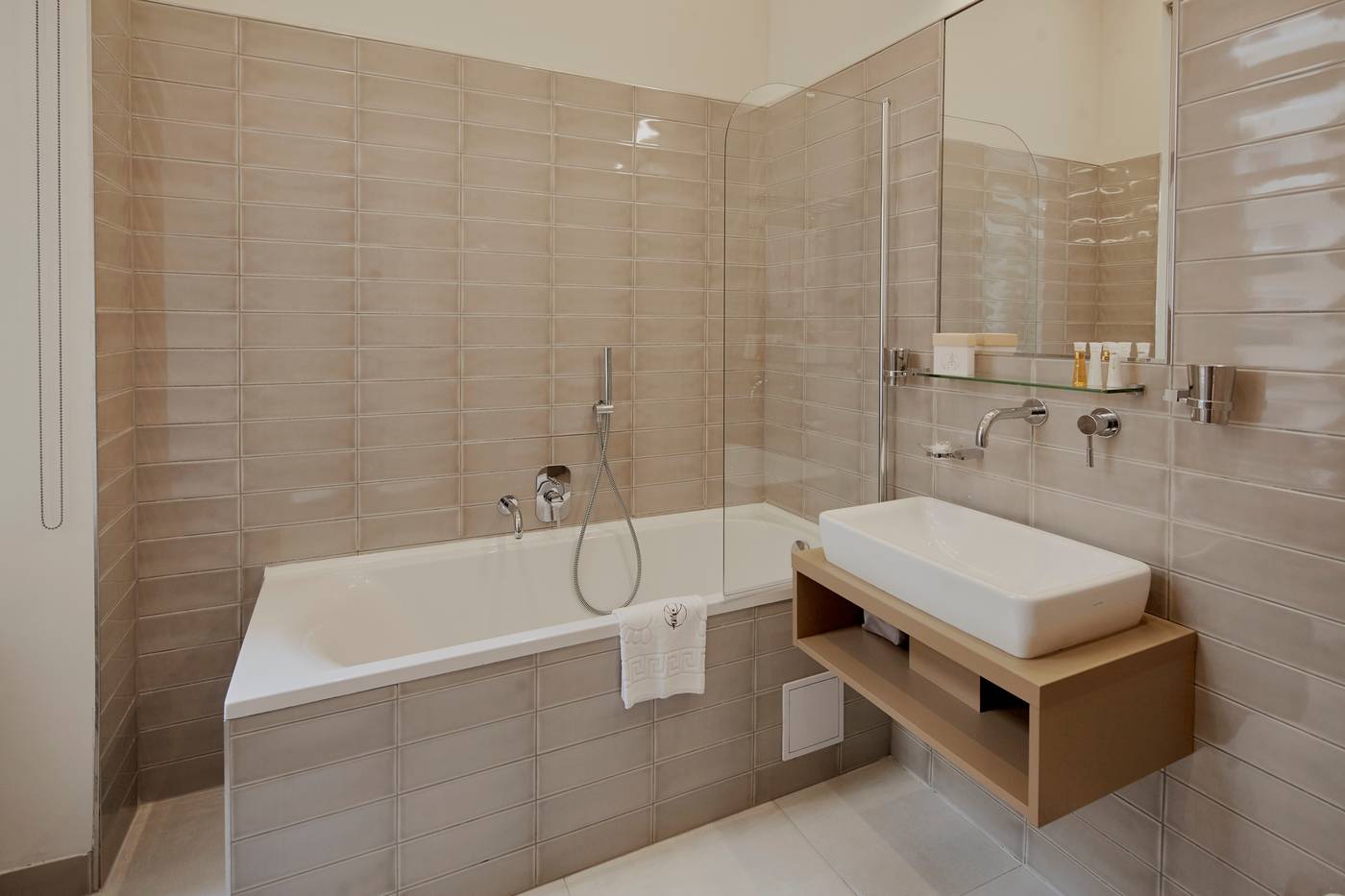 Hotel-Central-Basilica-General-view-19