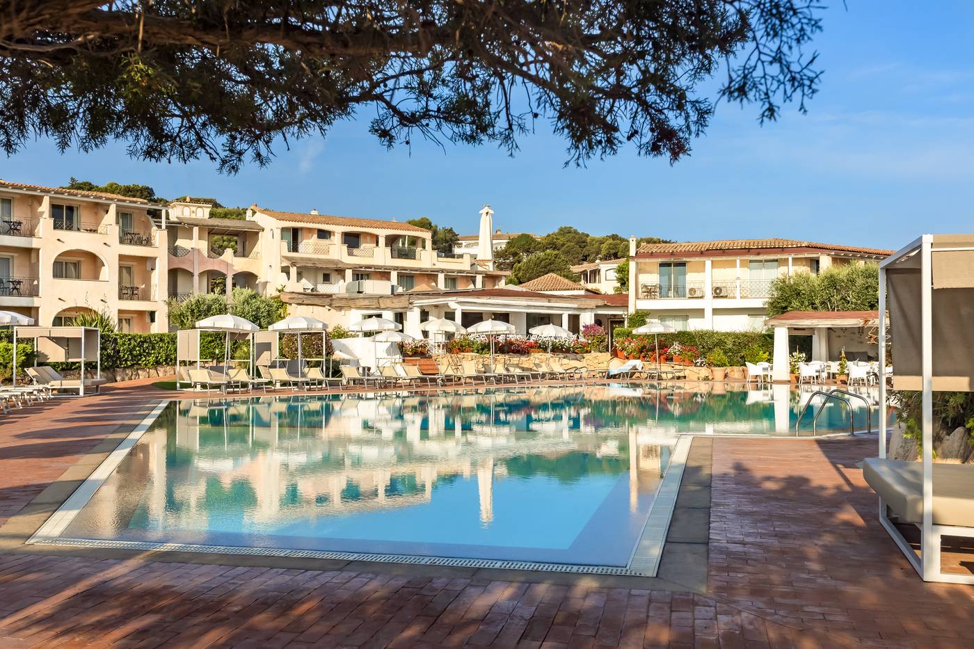 Grand-Hotel-In-Porto-Cervo-Pool-2