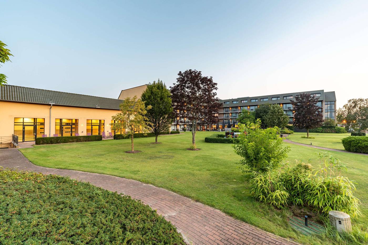 Van-Der-Valk-Hotel-Berliner-Ring-General-view-1