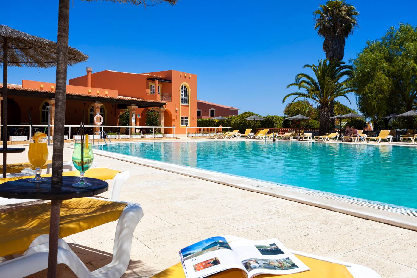 Colina-Village-Pool-2