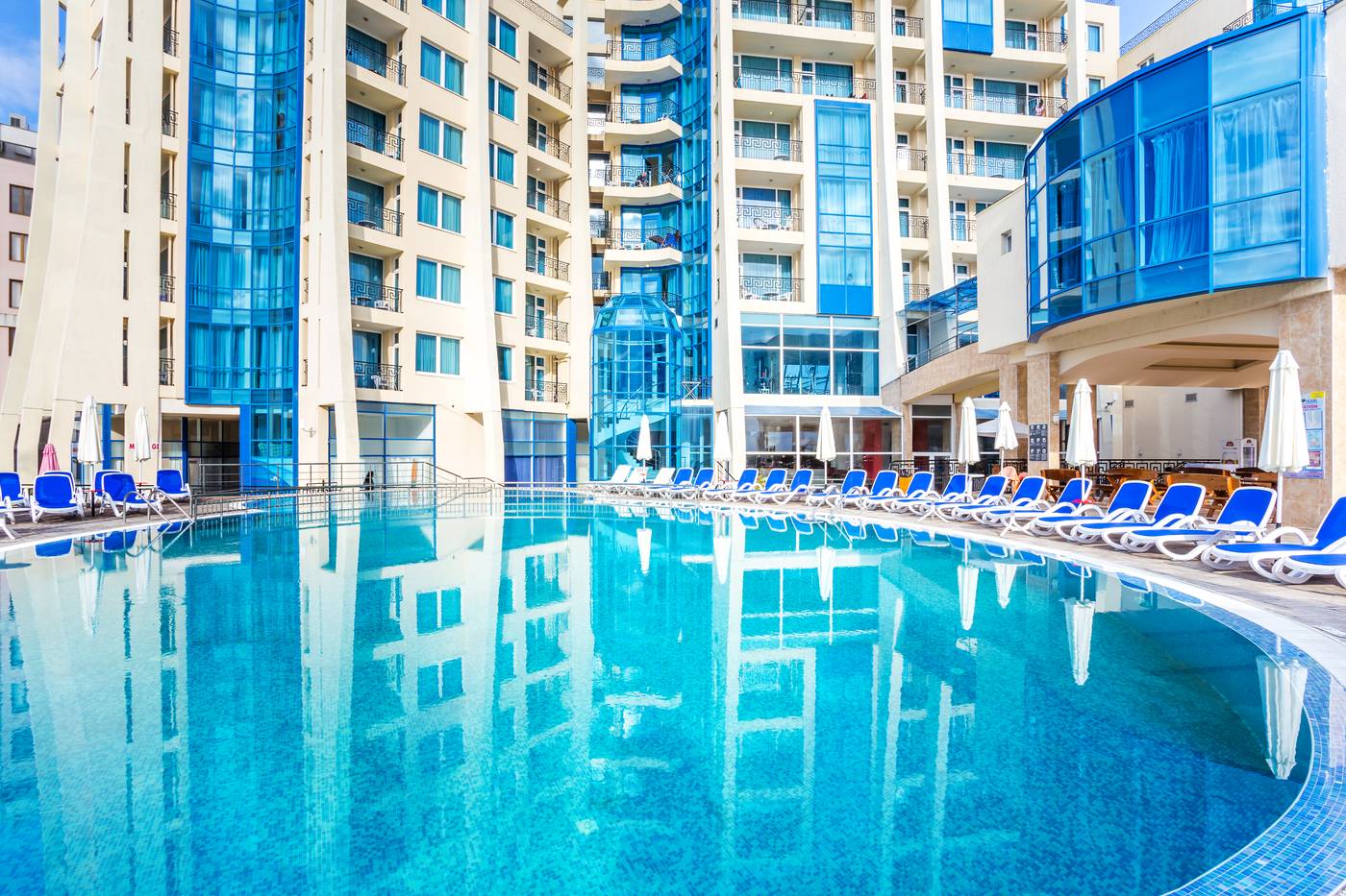 Blue-Pearl-Hotel-Pool-3