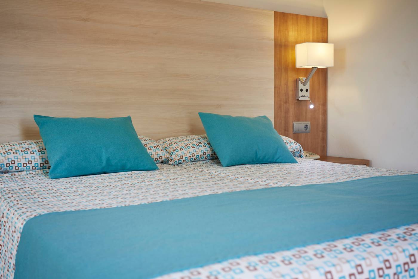 Invisa-Figueral-Resort---Cala-Blanca-Room-36