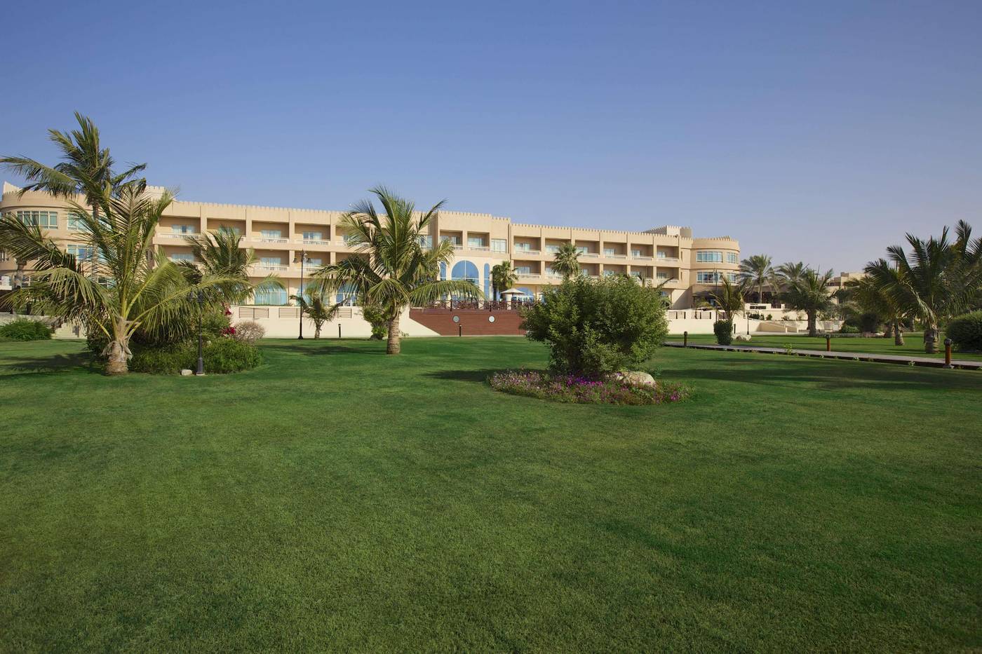 Hilton-Al-Hamra-Beach---Golf-Resort-General-view-7