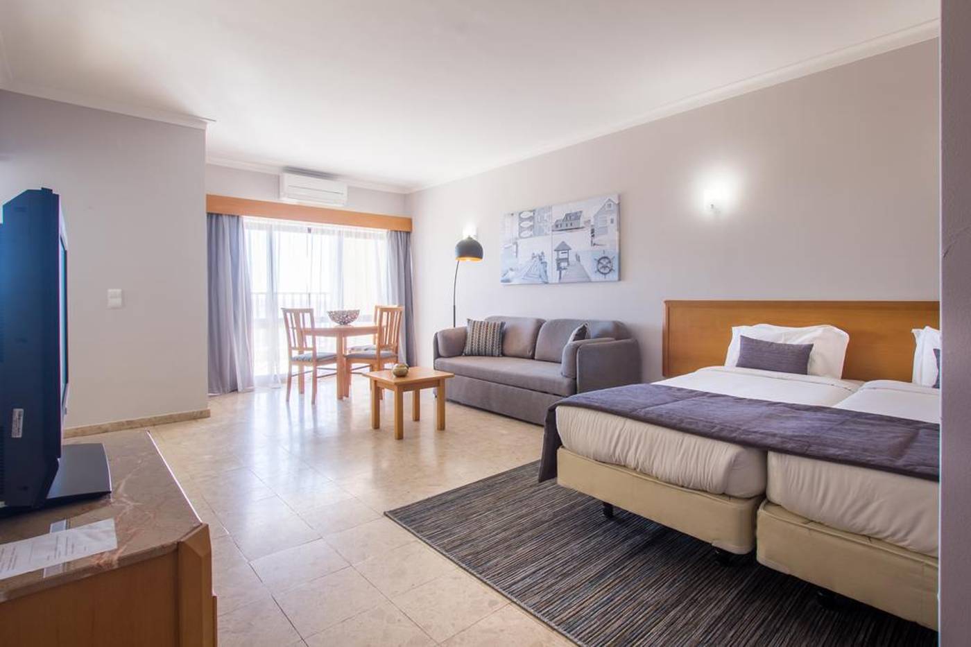 Clube-Praia-Mar-Room-6