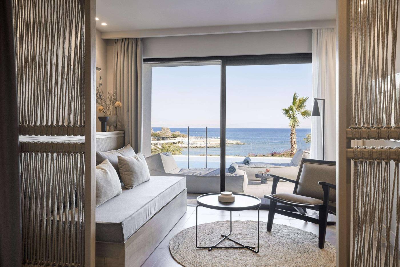 Helea-Lifestyle-Beach-Resort-Room-27