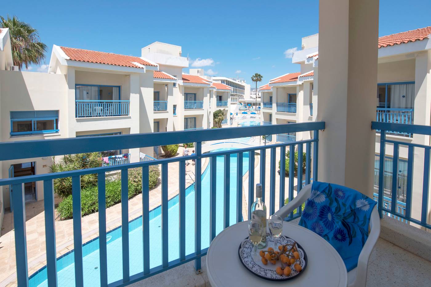 Kissos-Hotel-Room-14