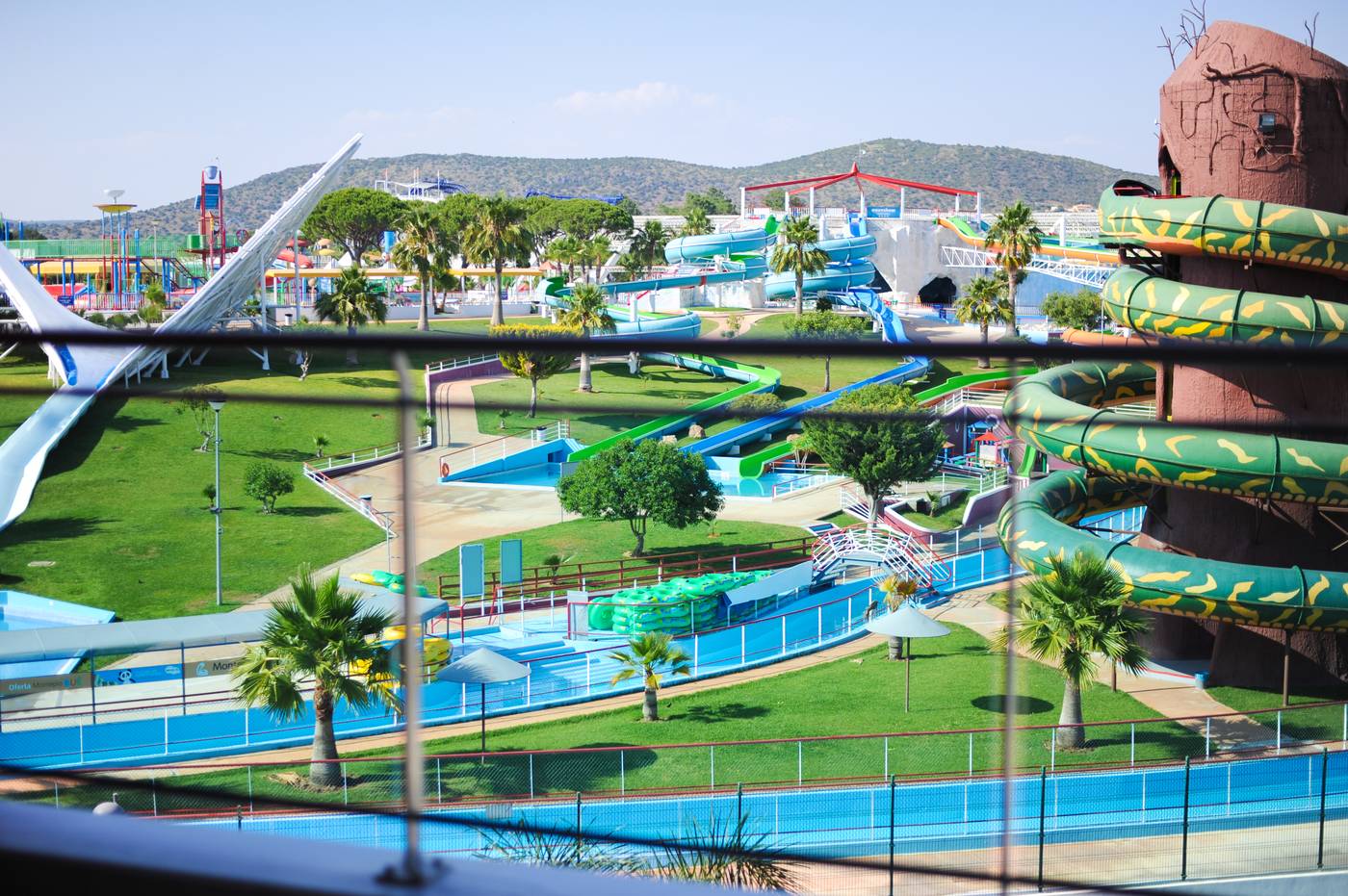 Aquashow-Park-Hotel-Room-17
