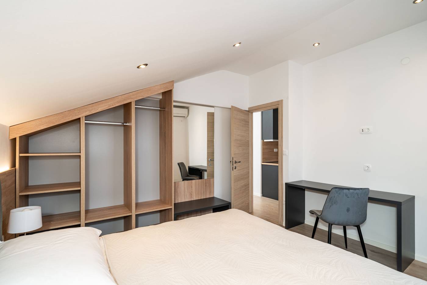 Bacan-Serviced-Apartments-Room-37