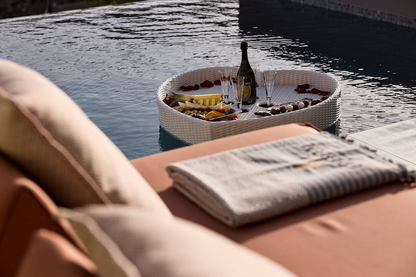 Ethereum-Mykonos-Room-7