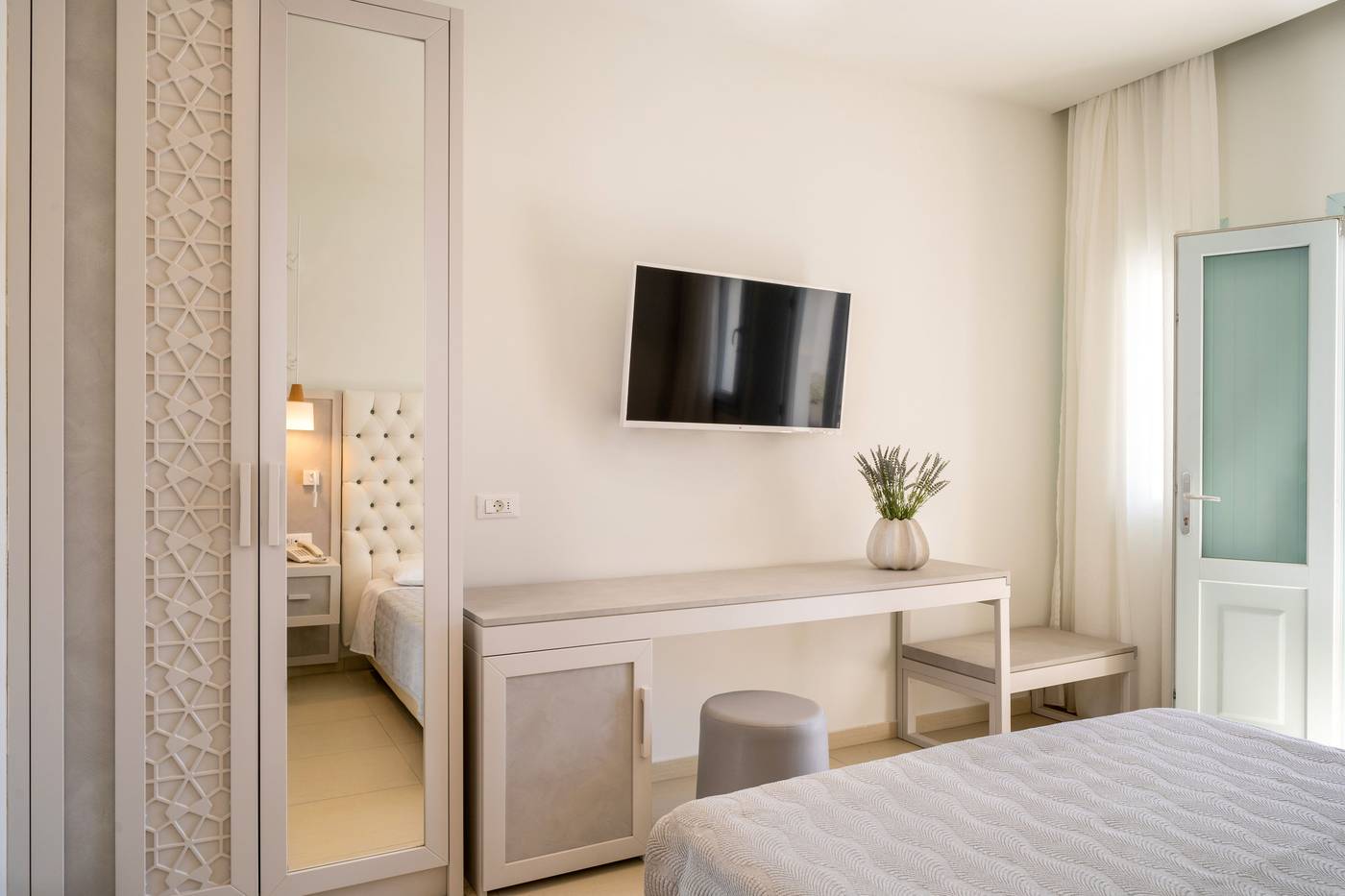 El-Greco-Resort-Room-33