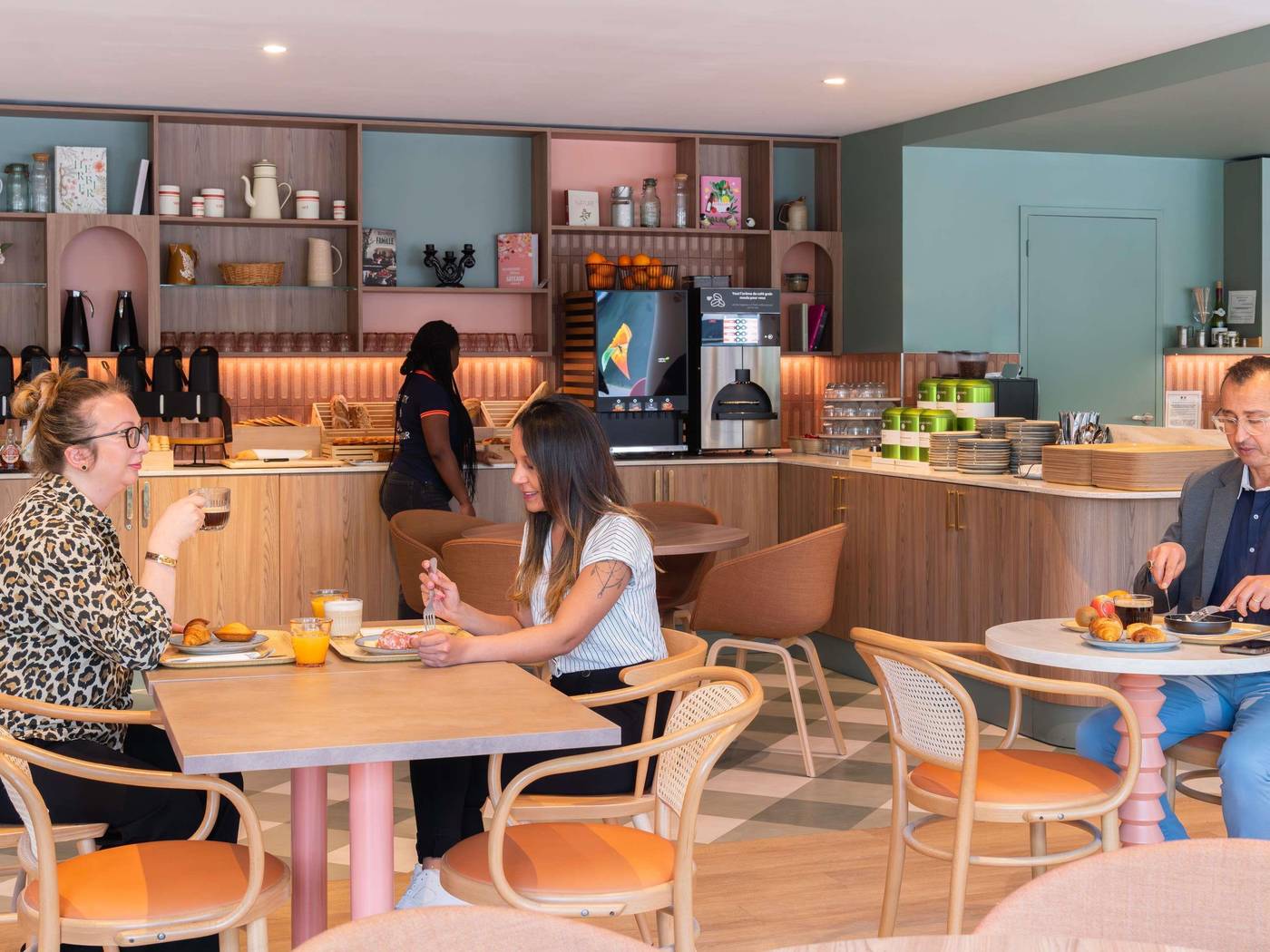 Ibis-Marne-la-Vallee-Val-d-Europe-General-view-17