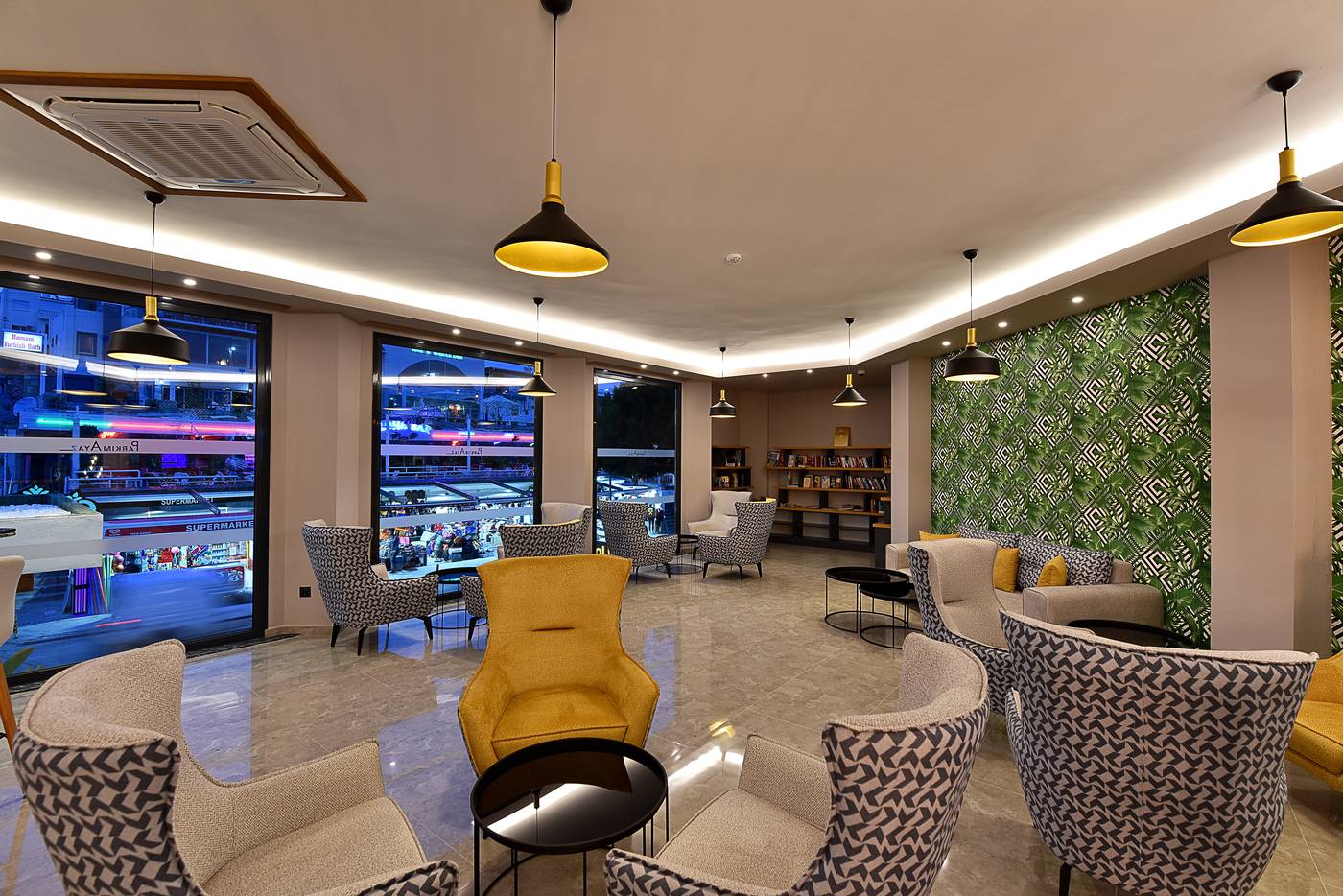 Parkim-Ayaz-Hotel-Lobby-40