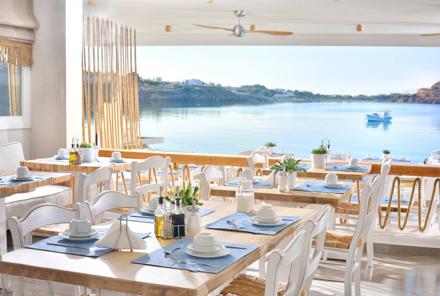 Petinos-Hotel-Restaurant-61