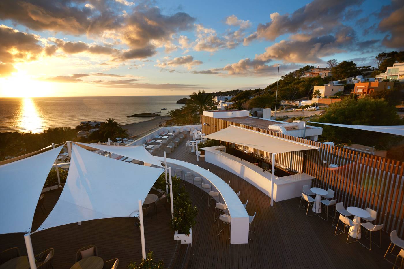 Insotel-Club-Tarida-Playa-Bar-68