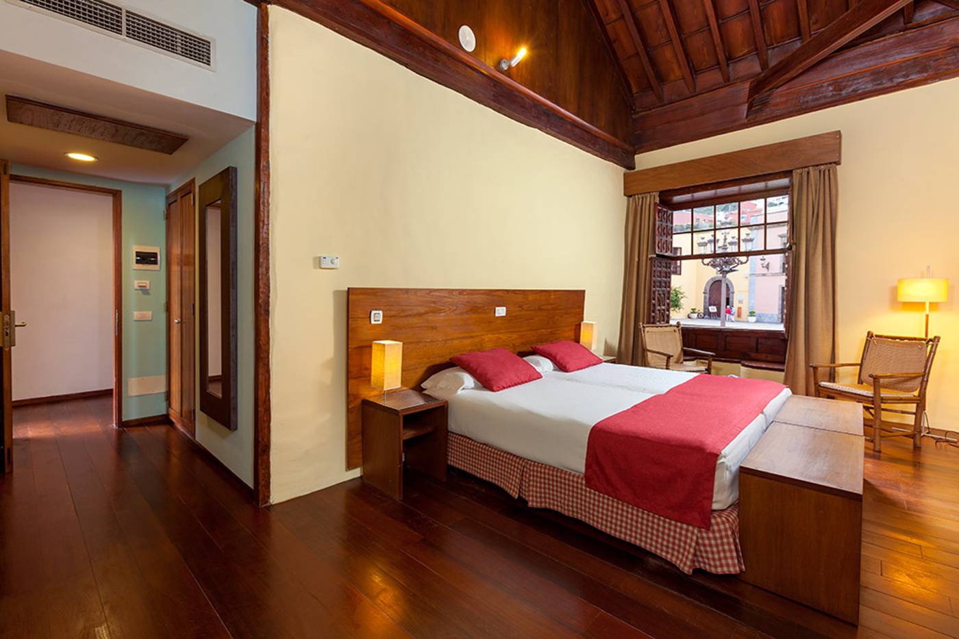 Hotel-LIVVO-La-Quinta-Roja-Room-13