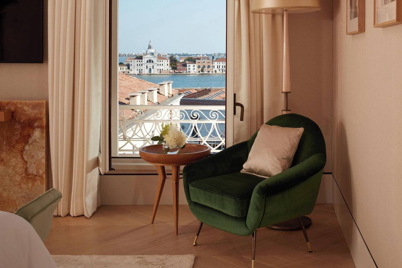 The-St-Regis-Venice-Room-63