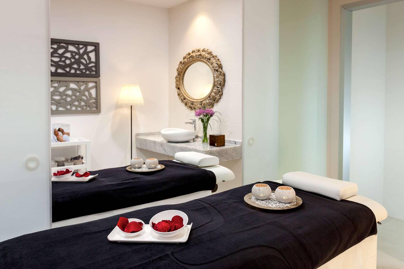 Barcelo-Corralejo-Sands-Sports-and-Entertainment-54