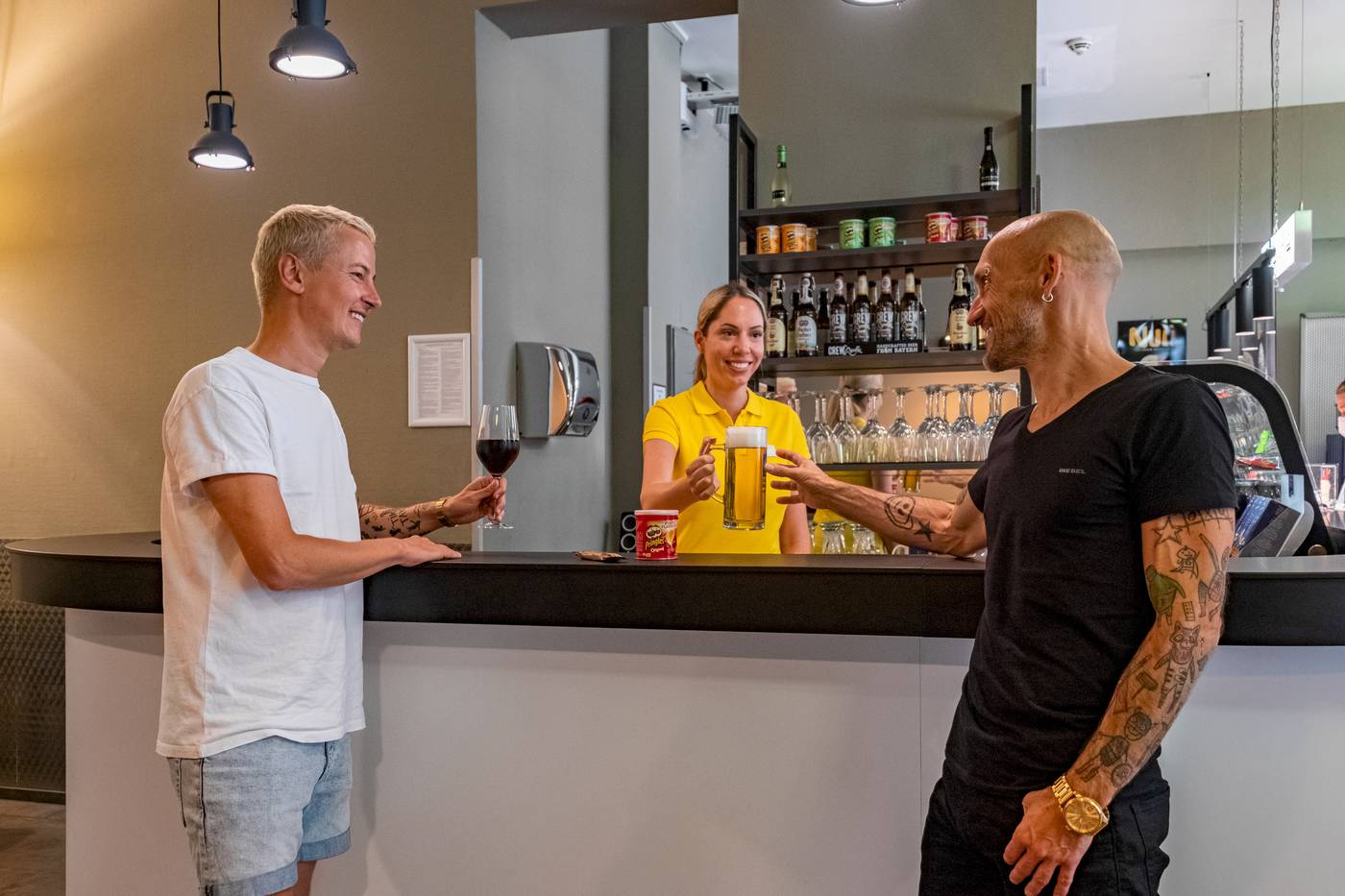 A-O-Munich-Central-Station-Bar-8