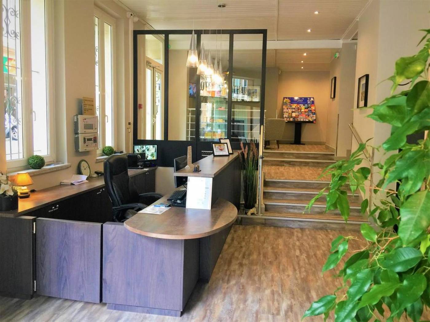 Saint-Gothard-Lobby-25