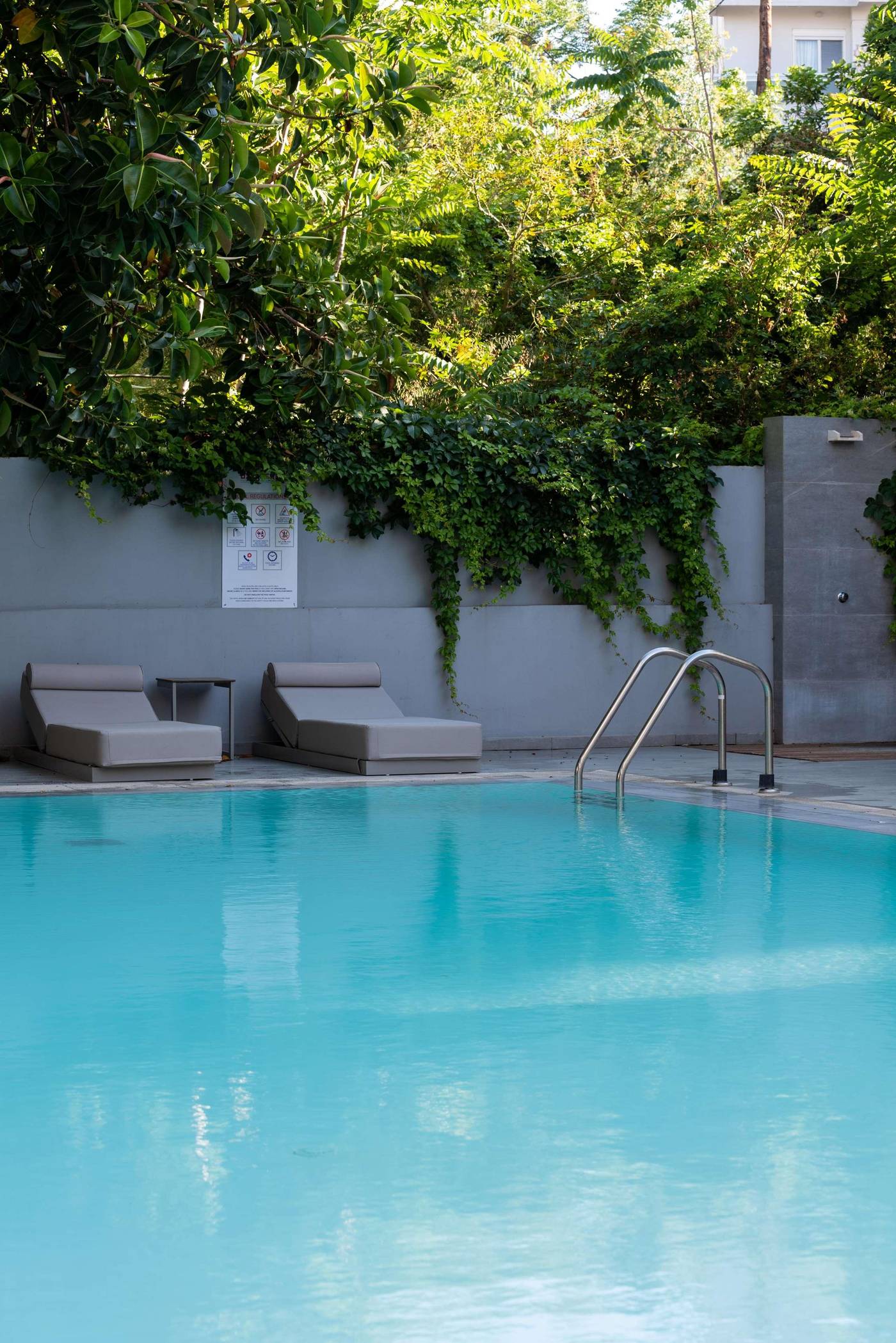 Oktober-Downtown-Boutique-Hotel-Pool-6