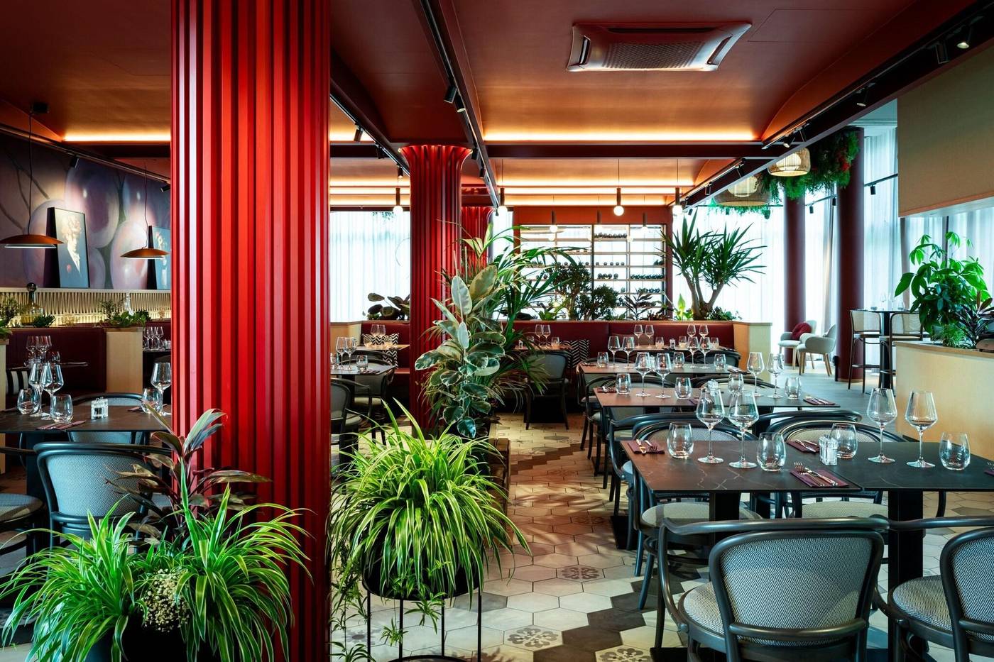 Moxy-Paris-Val-D-Europe-Restaurant-14