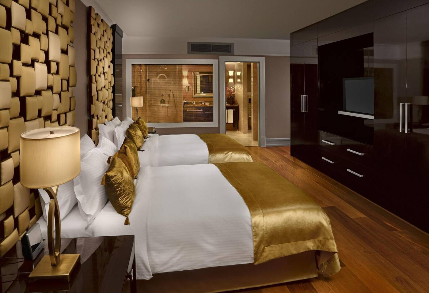 Divan-Istanbul-Asia-Airport-Hotel-Room-34