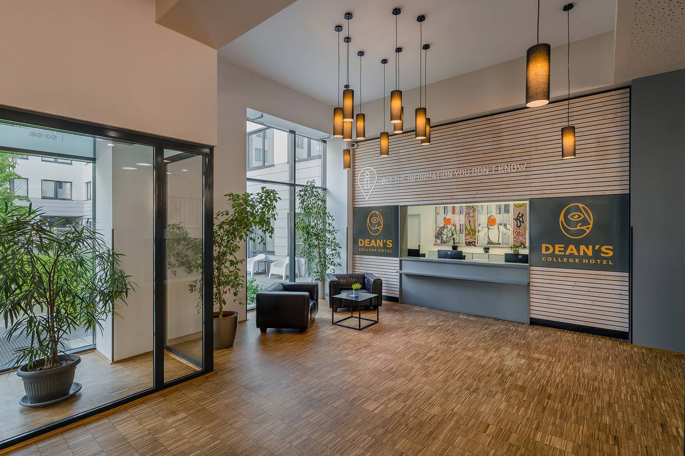 Dean-s-Home-Budapest-Lobby-11