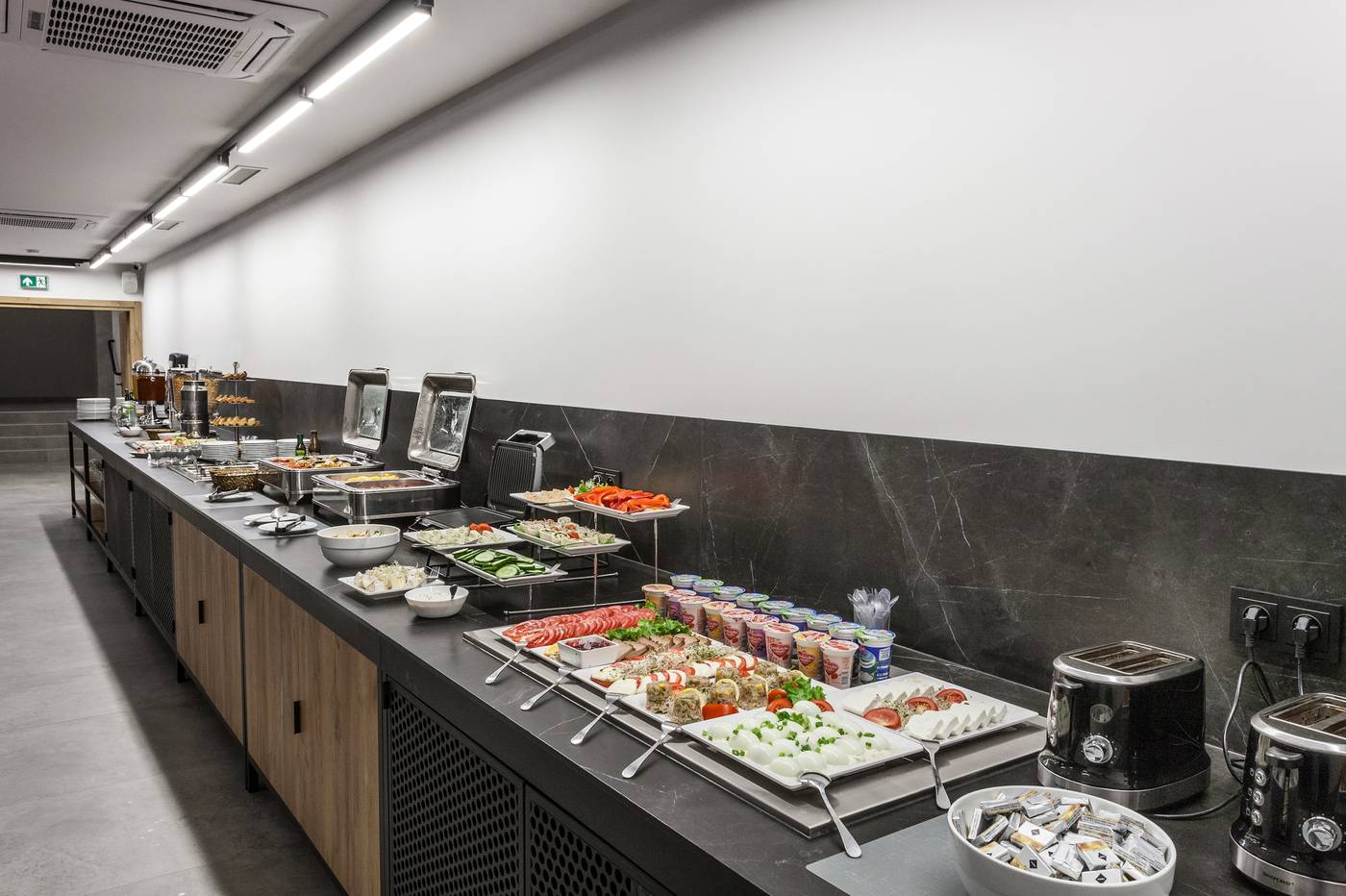 Alexander-Restaurant-33