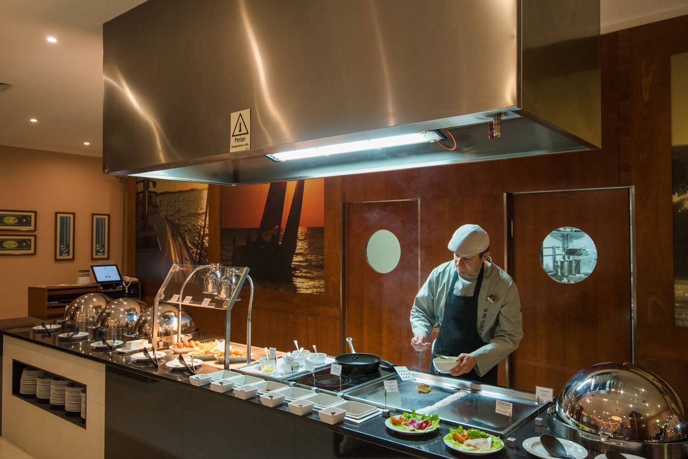 Vila-Gale-Marina-Restaurant-36