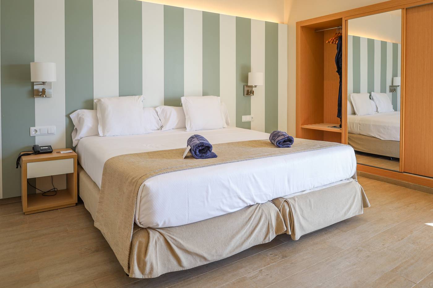 Hotel-55-Santo-Tomas-Room-23