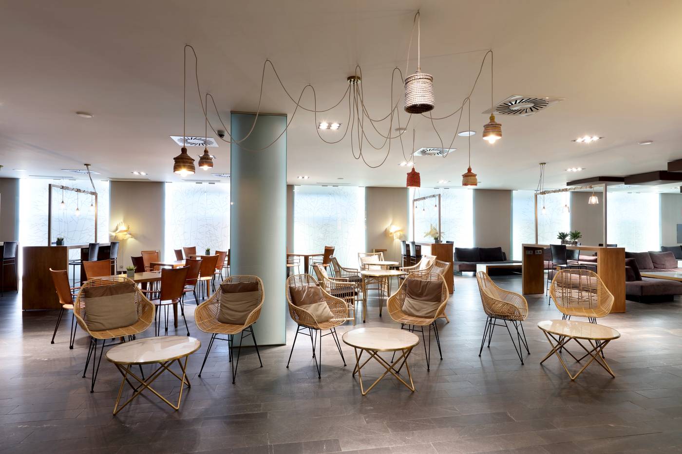 Rafaelhoteles-Madrid-Norte-Bar-4