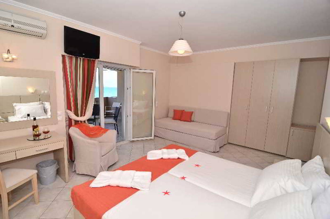 Al-Mare-Room-6