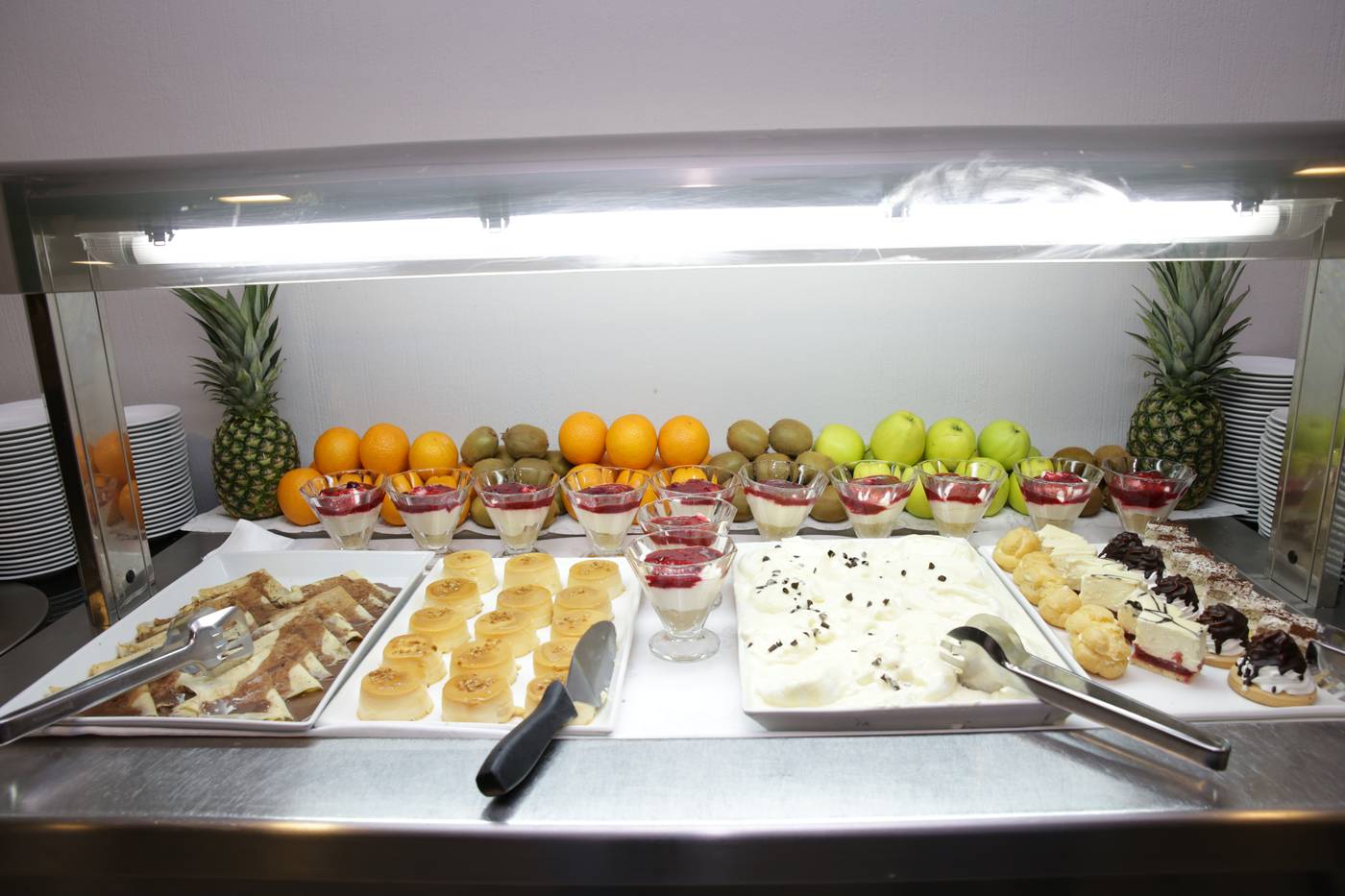 Hotel-Tara-Restaurant-50