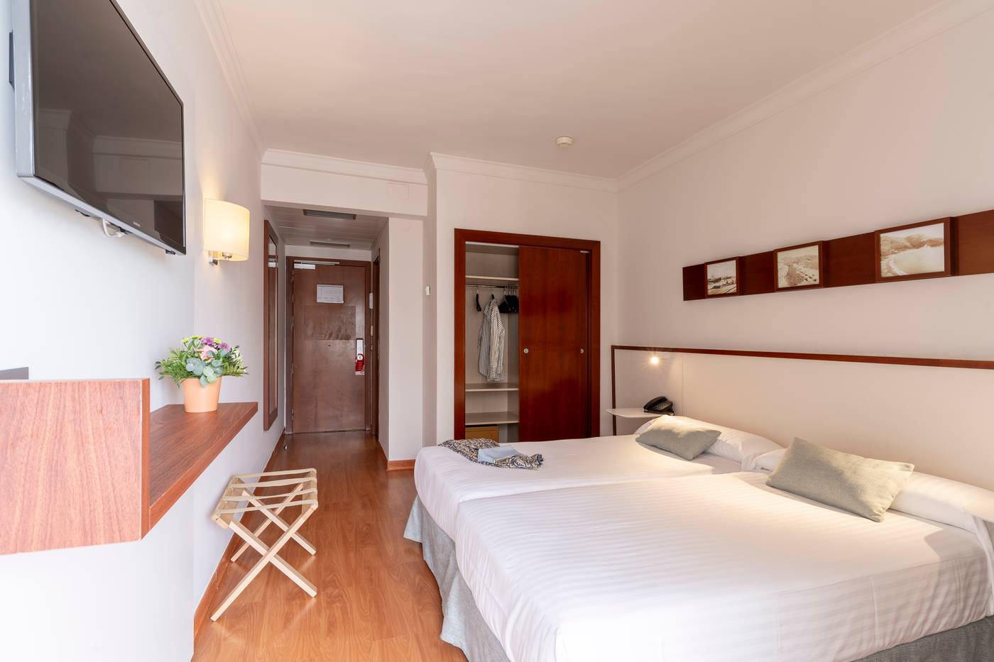 Prestige-Victoria-Room-33