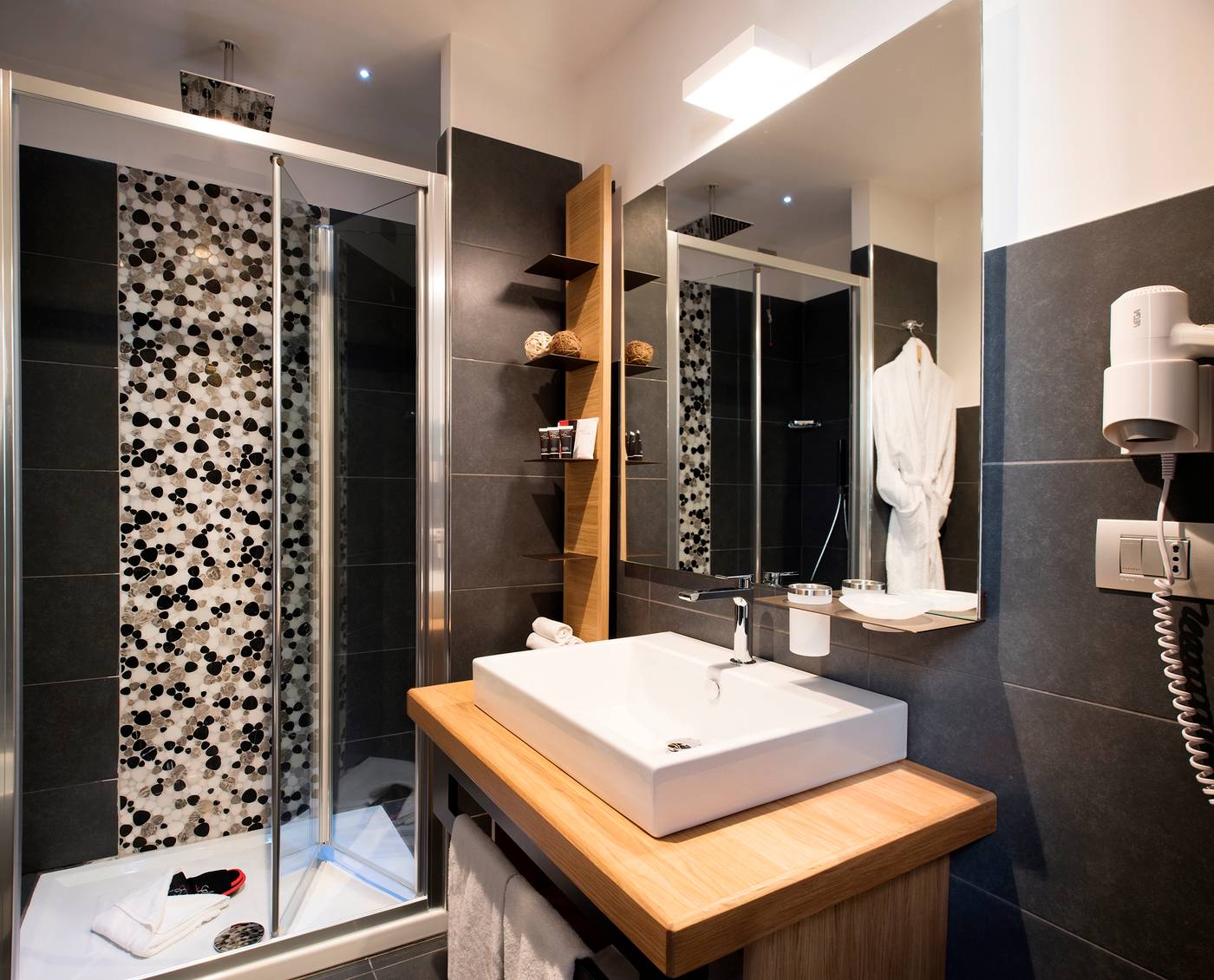 Trevi-Collection-Room-74