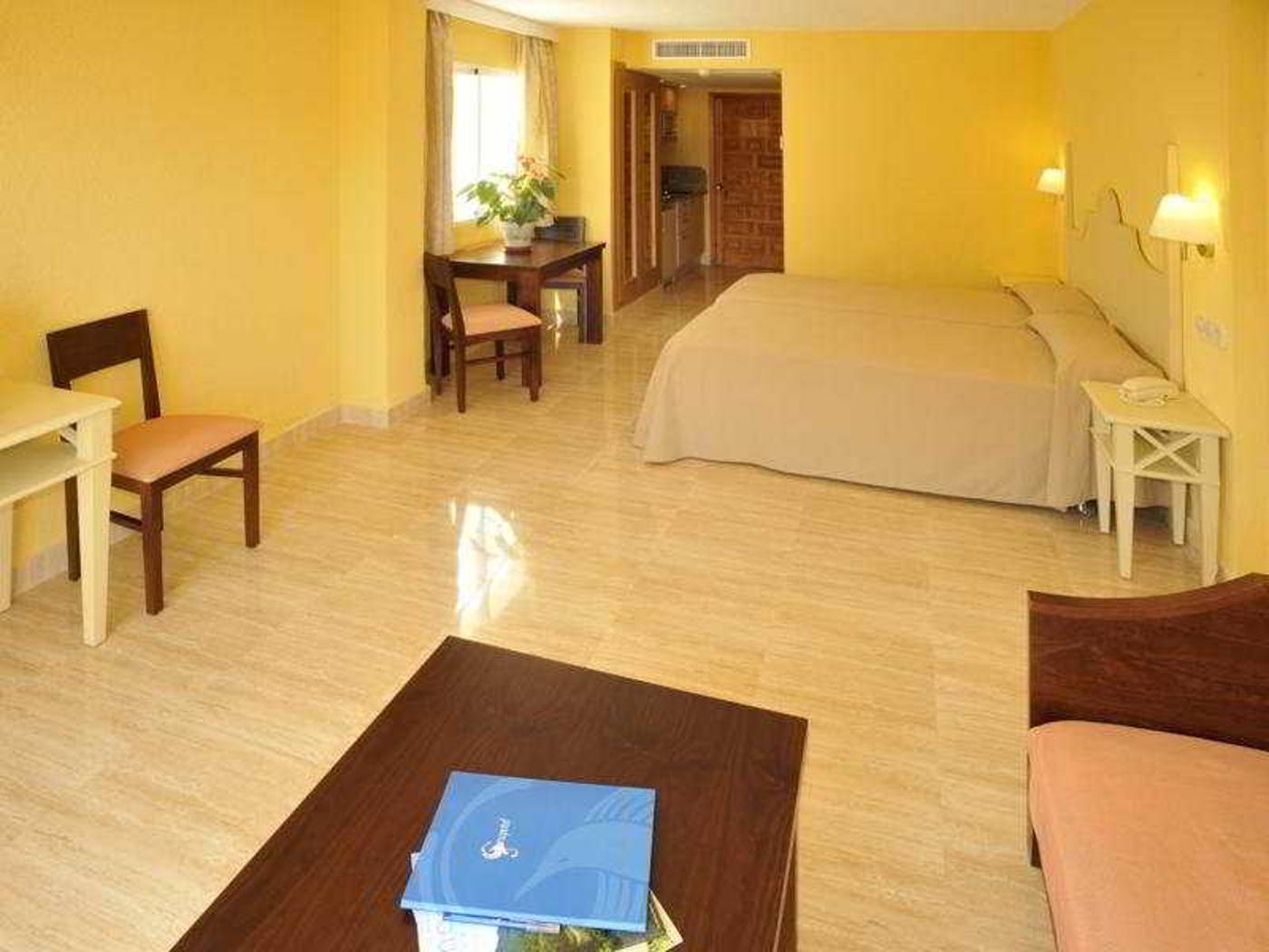 Grupotel-Oasis-Room-16
