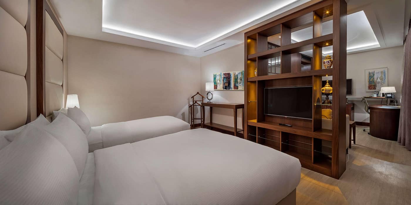 DoubleTree-by-Hilton-Istanbul-Topkapi-Room-23